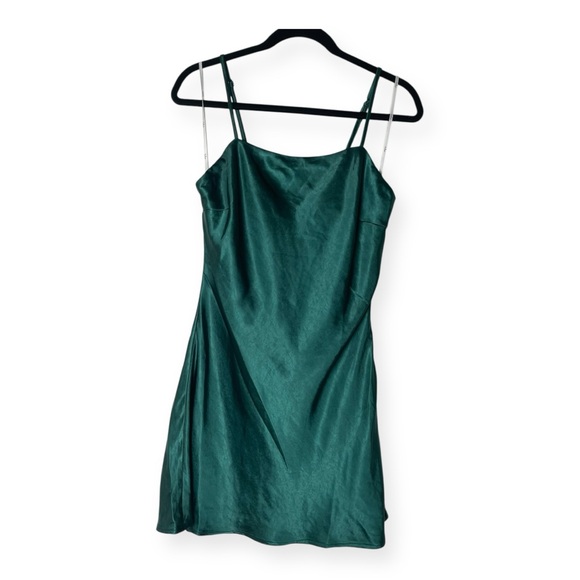 Lulus Emerald green mini dress with drop bow detail and adjustable straps. - Picture 2 of 9